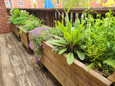 Deck planters